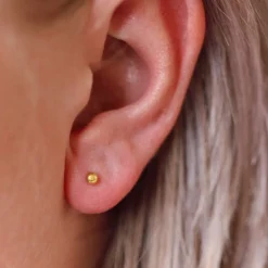 Karma Earstuds Ball - 14K Gold
