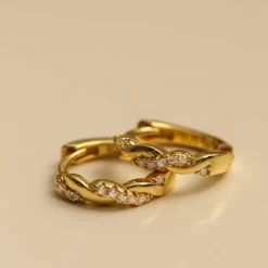Karma Zirconia Hinged Hoops Chia